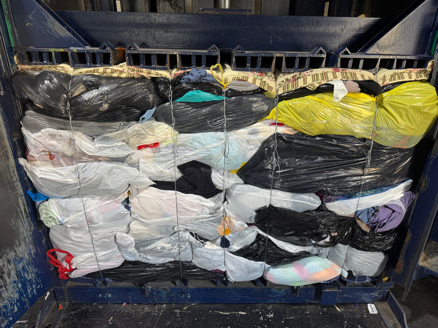 Credential Clothing Bale #6- 1066 lbs