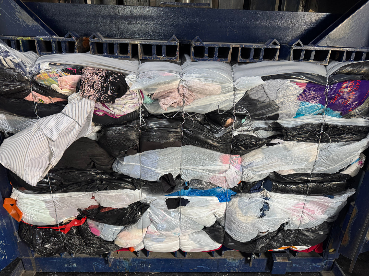Credential Clothing Bale #3- 1062 lbs