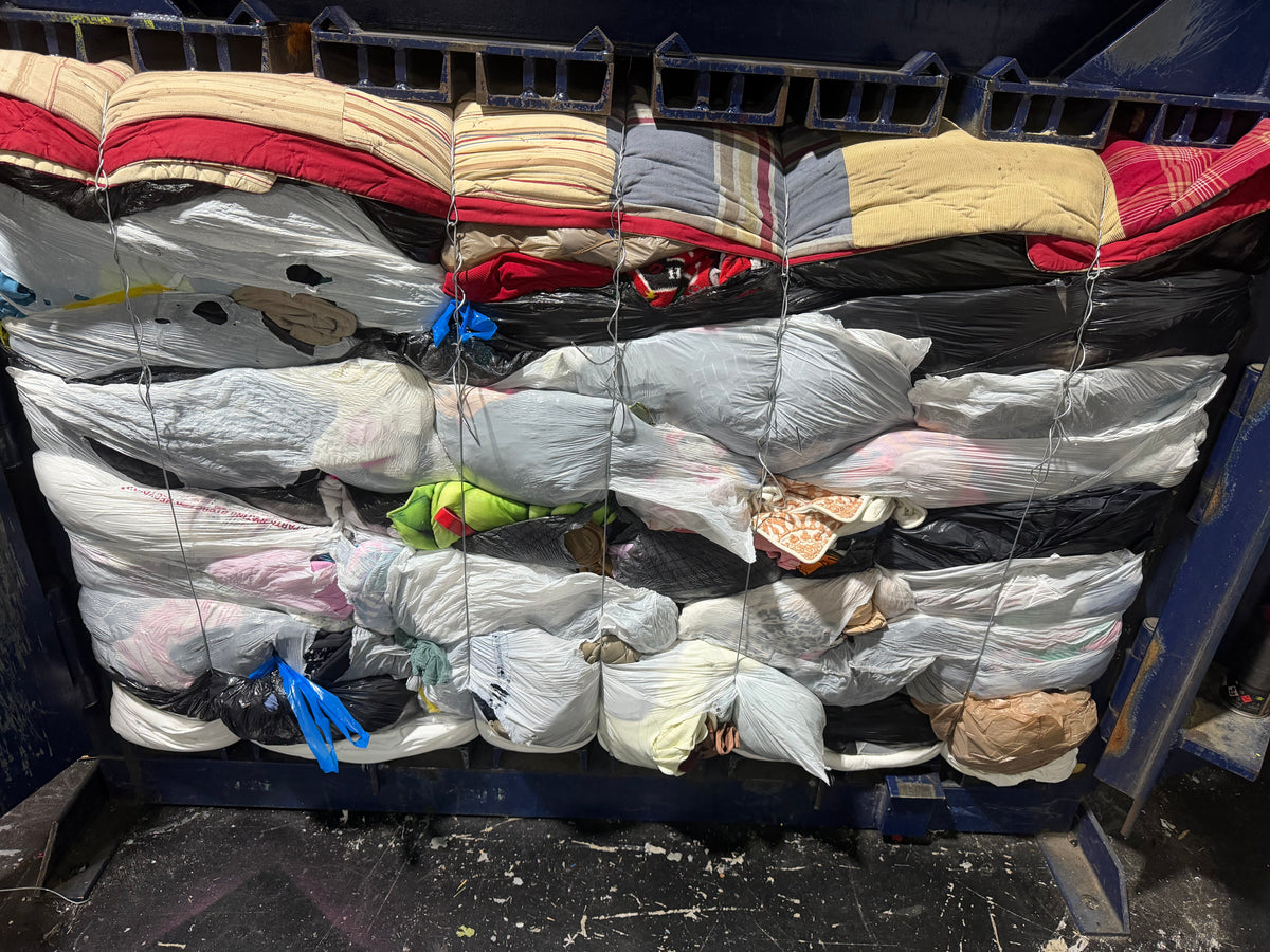 Credential Clothing Bale #16- 1112 lbs.