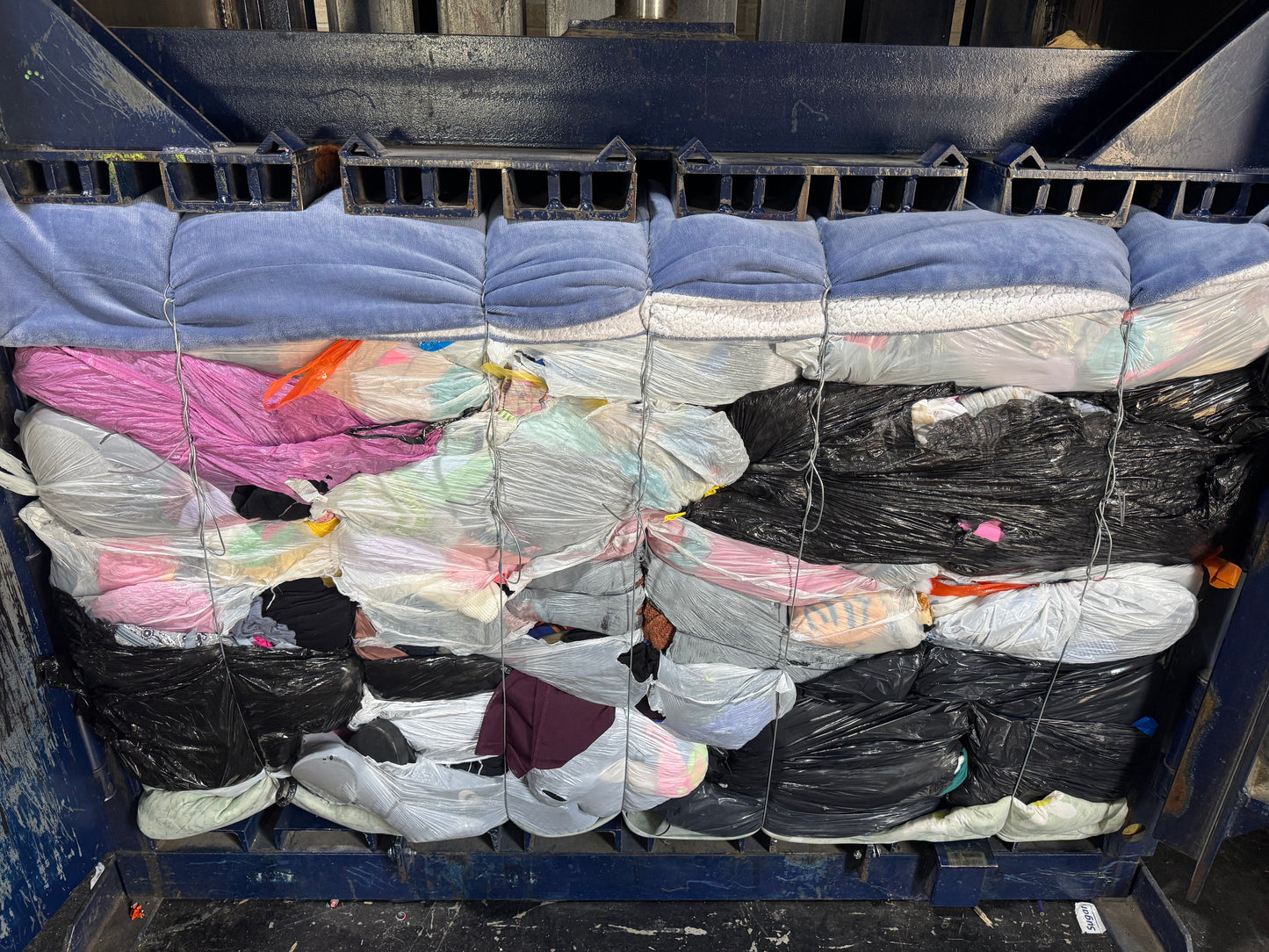 Credential Clothing Bale #7- 1030 lbs