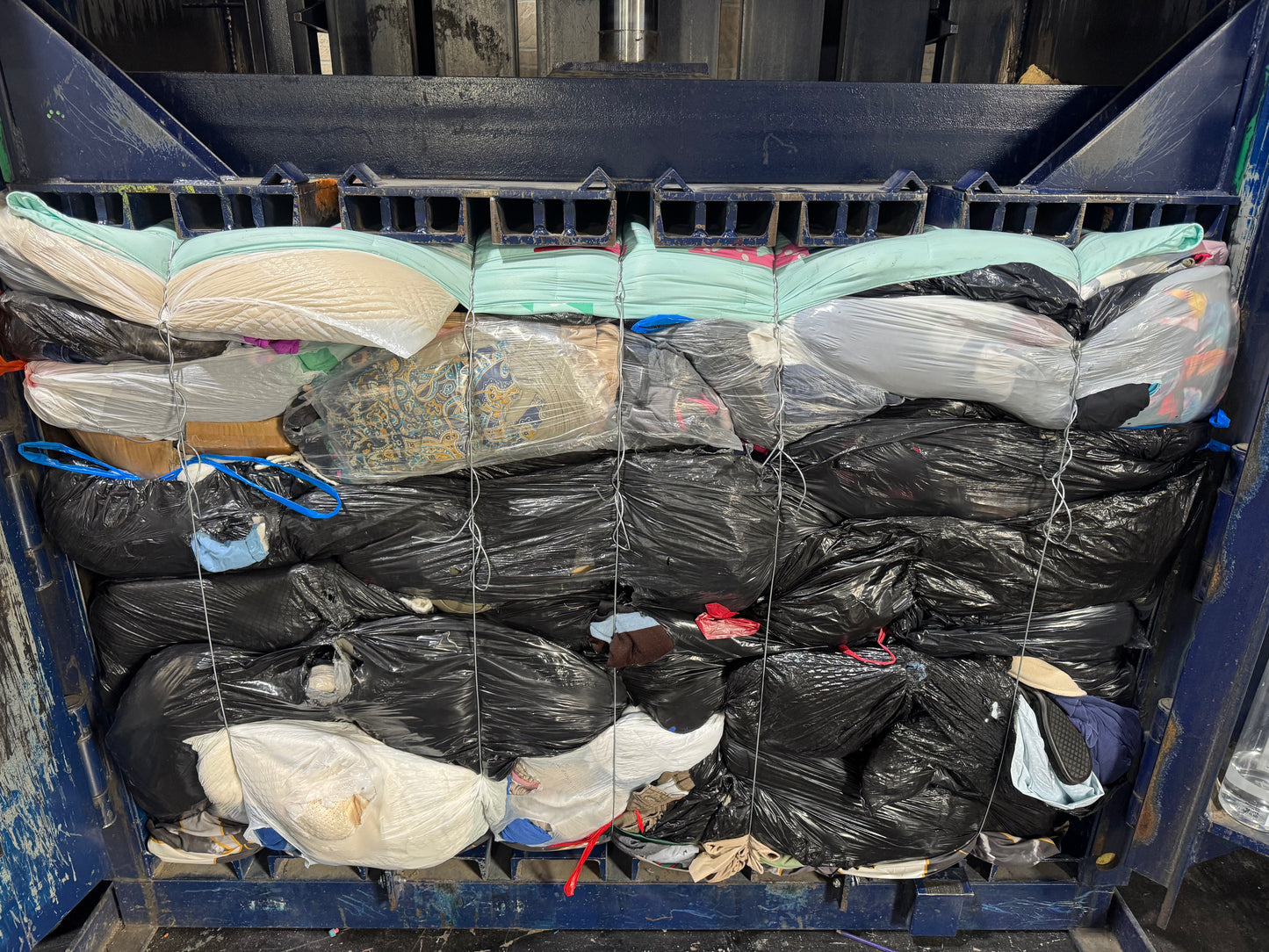 Credential Clothing Bale #20- 1068 lbs