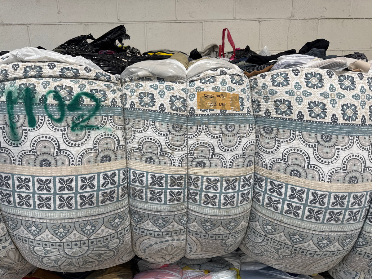 Credential Clothing Bale #3-(1102 lbs) – Buy The Pound Clothing