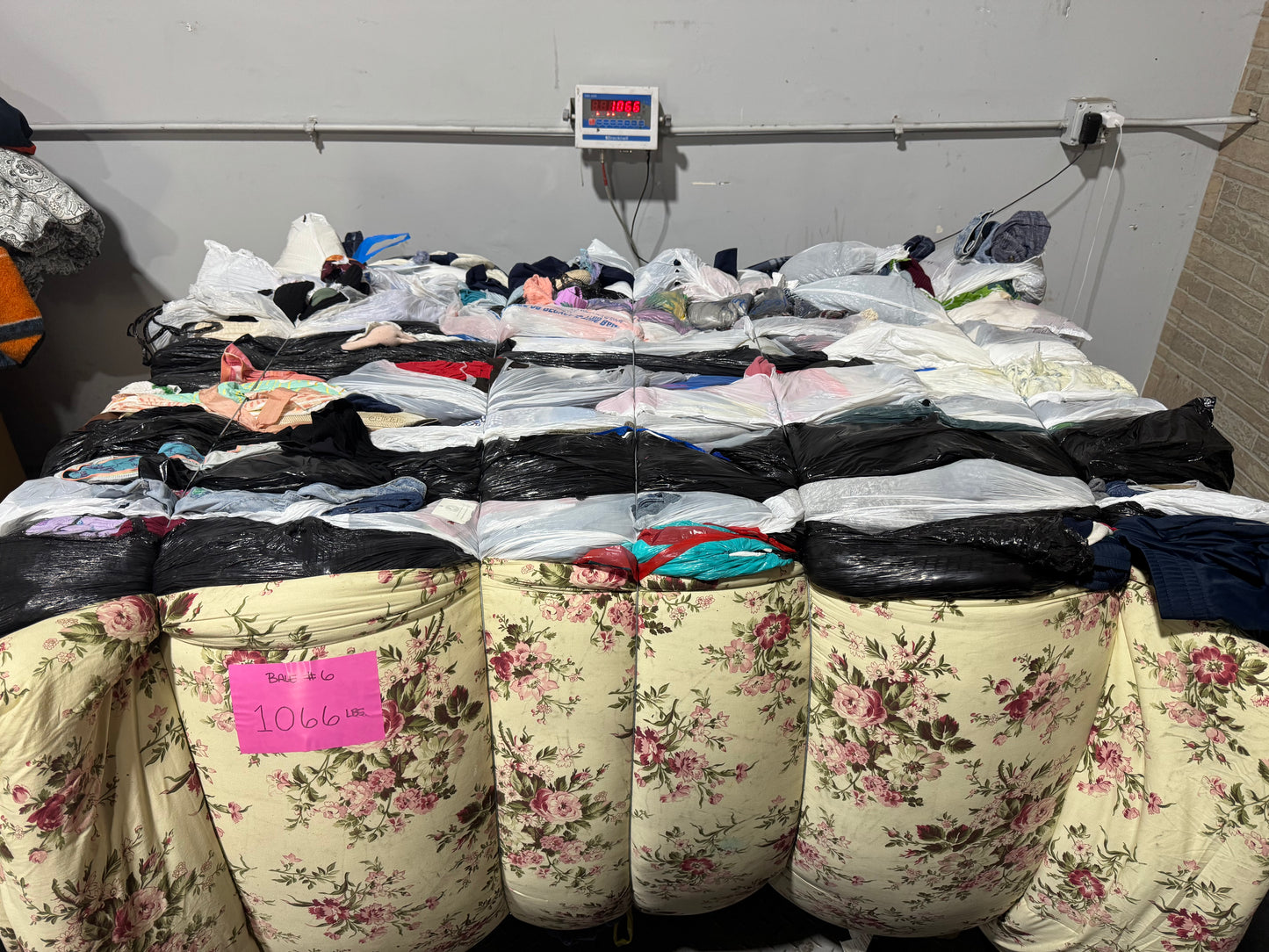 Credential Clothing Bale #6- 1066 lbs