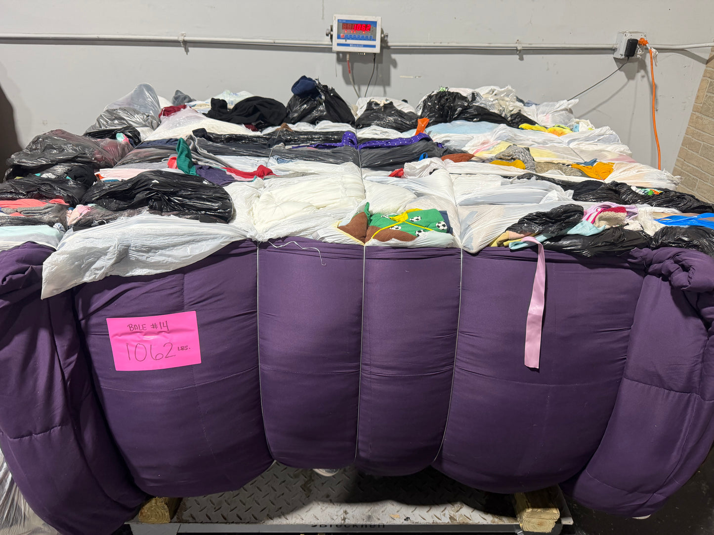 Credential Clothing Bale #14- 1062 lbs.