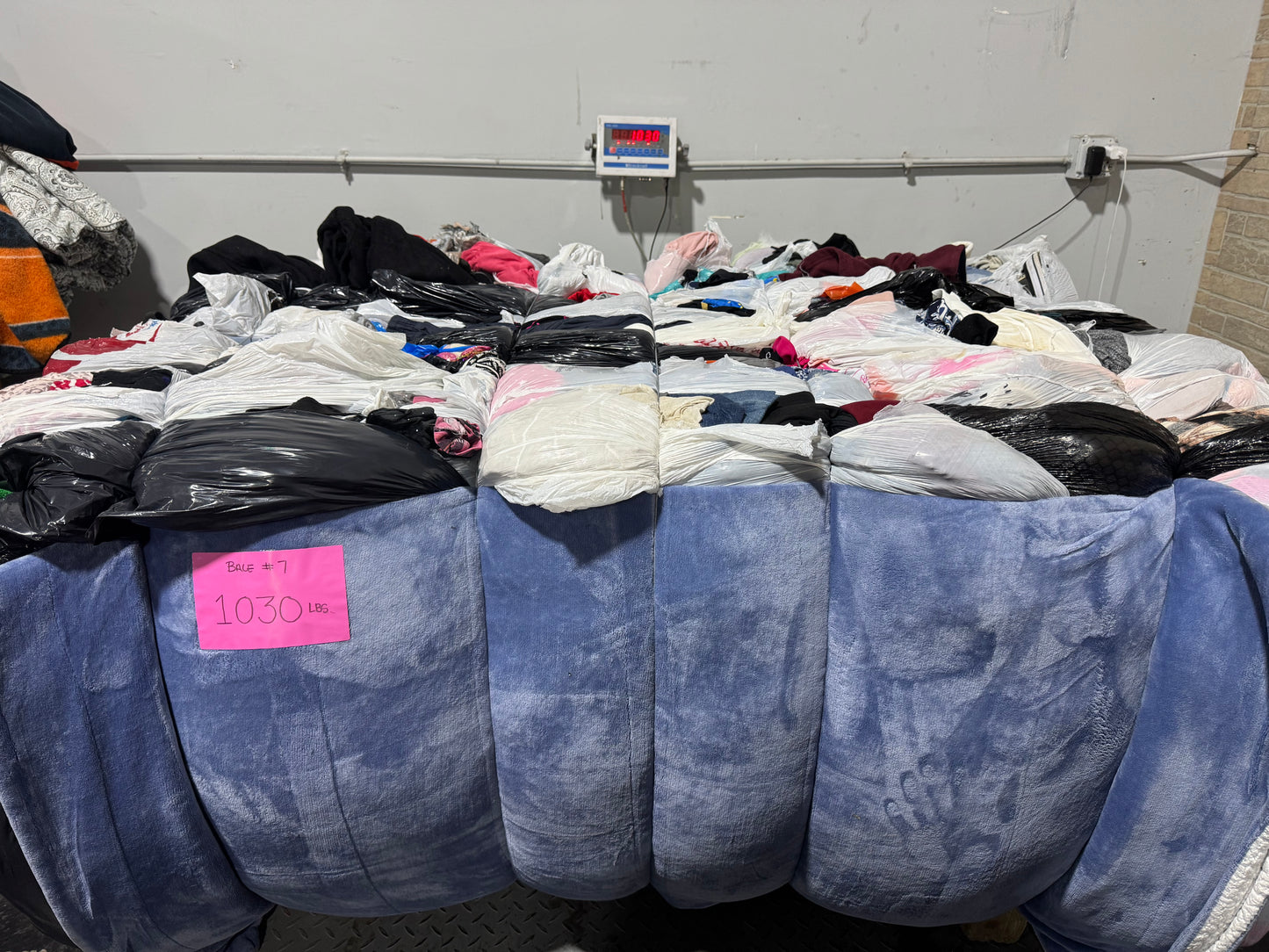 Credential Clothing Bale #7- 1030 lbs