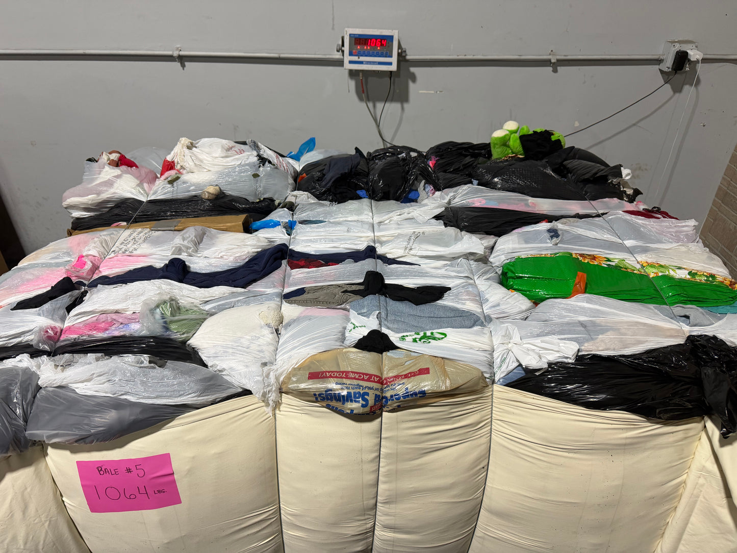 Credential Clothing Bale #5- 1064 lbs.