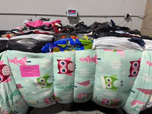 Credential Clothing Bale #20- 1068 lbs