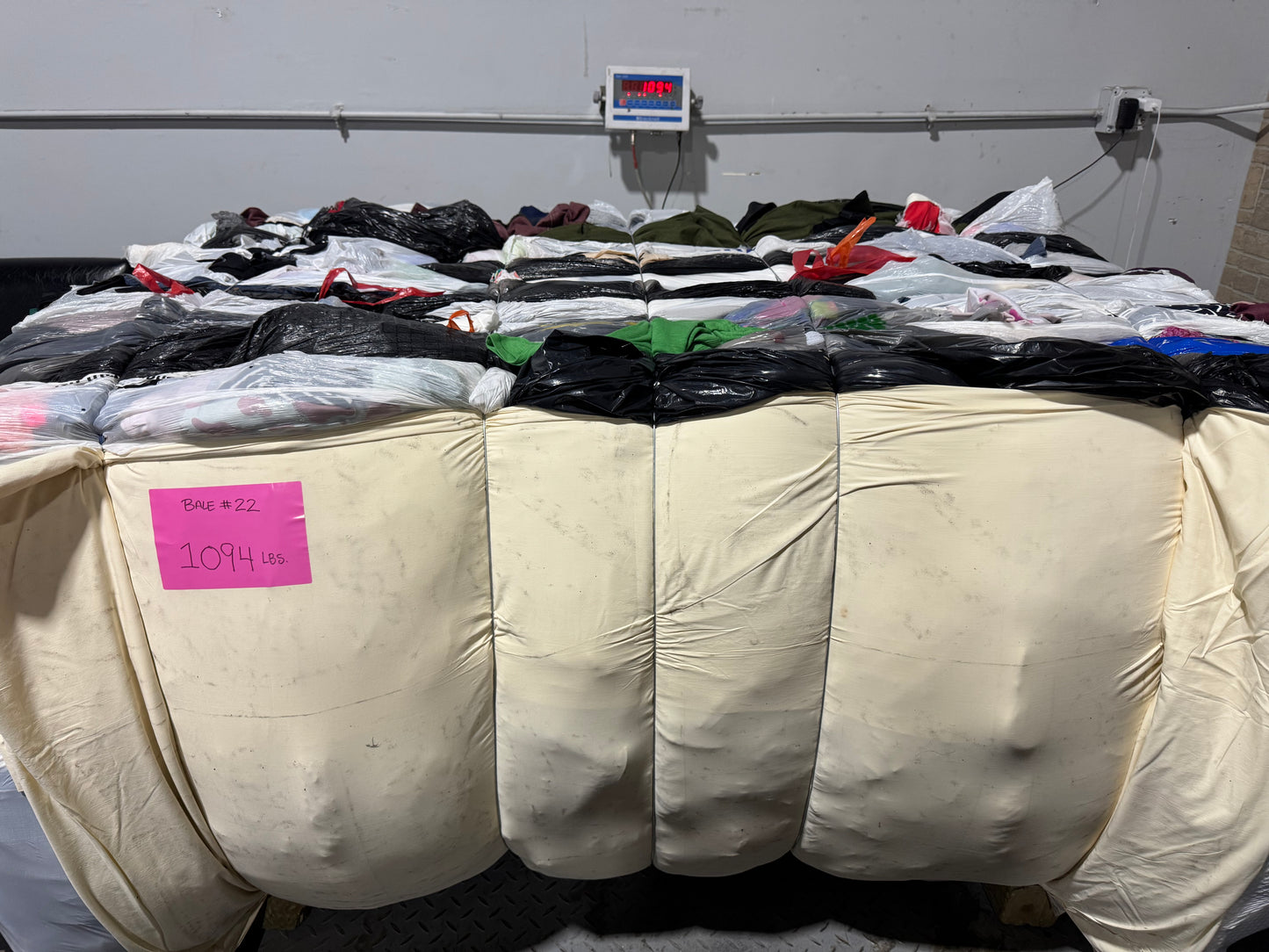 Credential Clothing Bale #22- 1094 lbs
