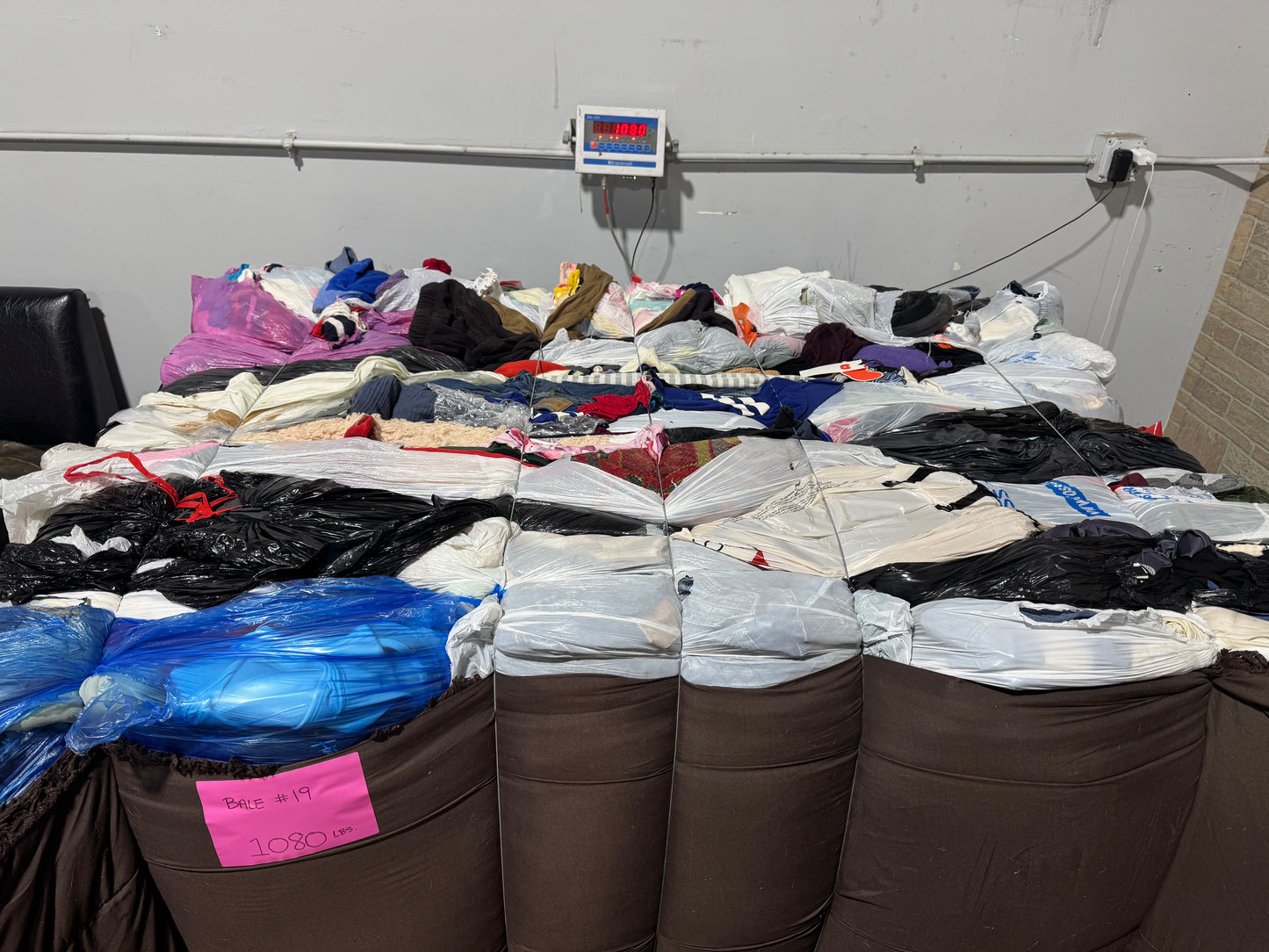 Credential Clothing Bale #19- 1080 lbs