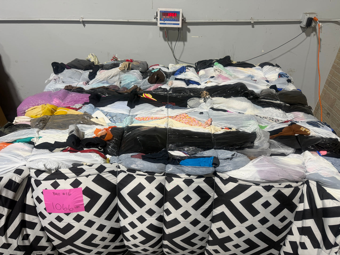 Credential Clothing Bale #16- 1066 lbs.