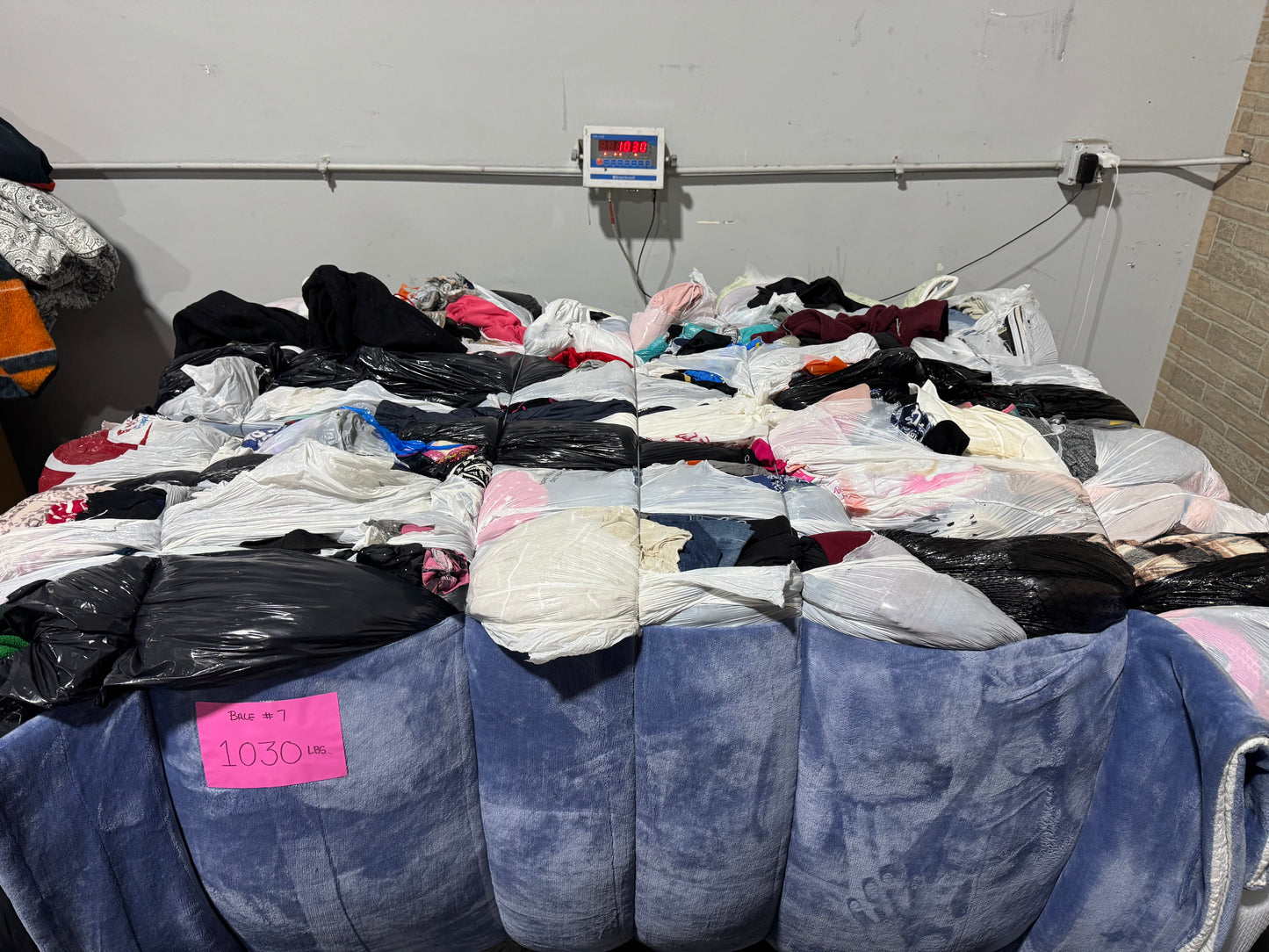 Credential Clothing Bale #7- 1030 lbs