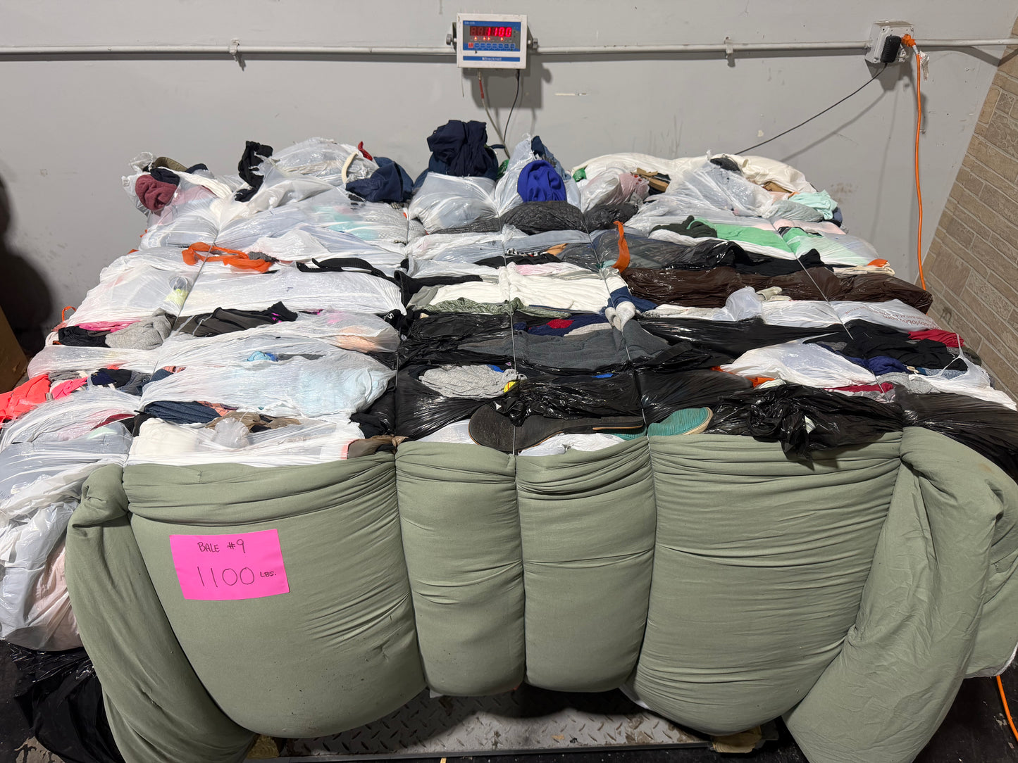 Credential Clothing Bale #9- 1100 lbs.