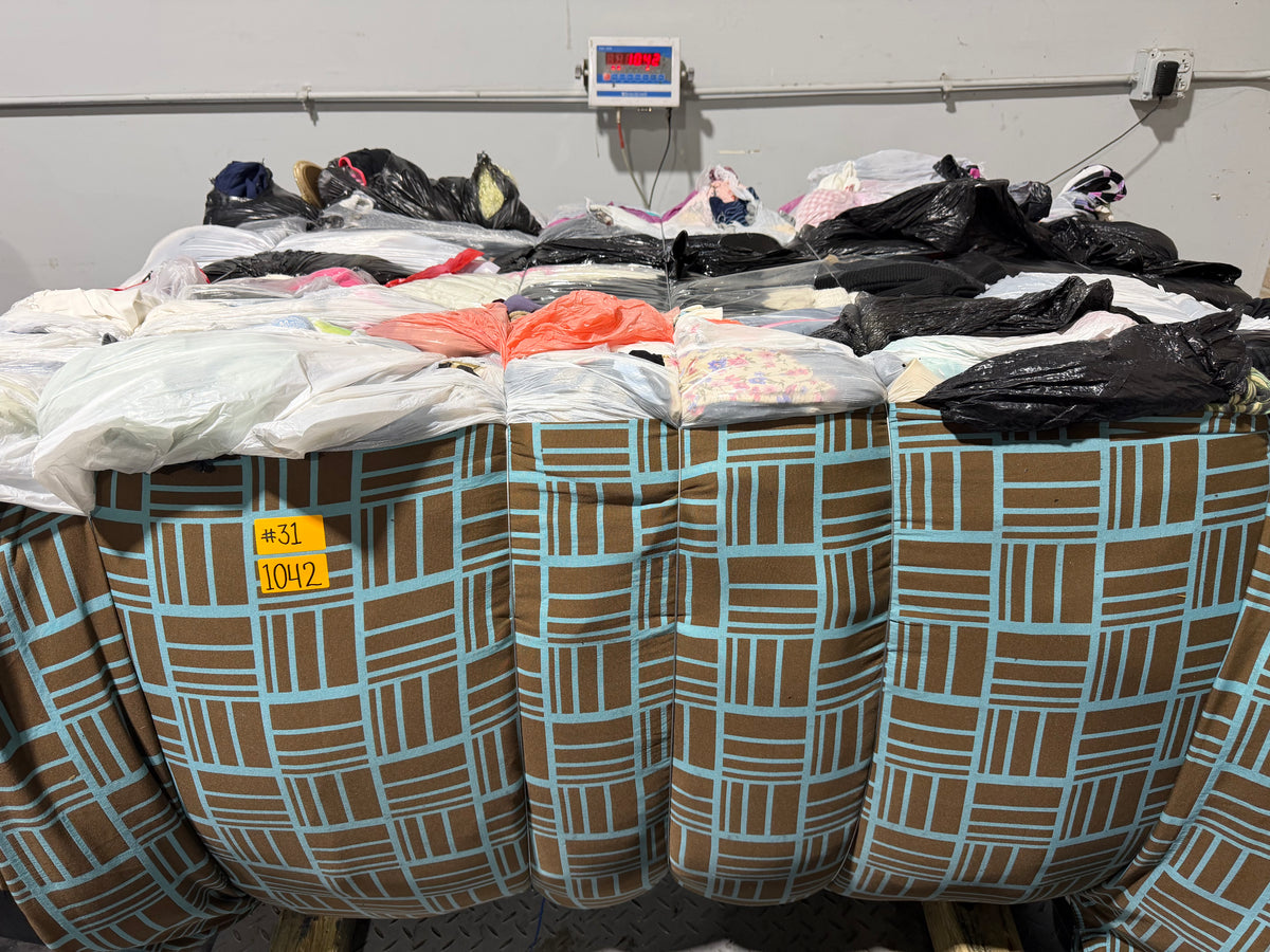 Credential Clothing Bale #31- 1042 lbs.